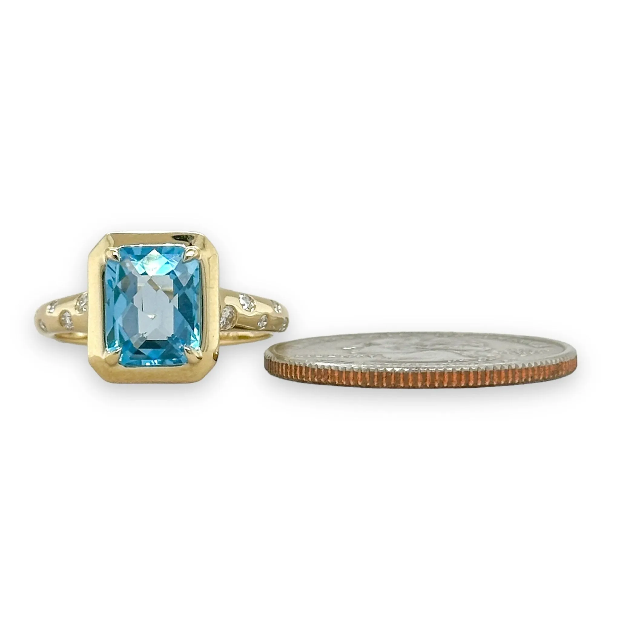 14K Y Gold 0.11ctw Diamond and 2.66ct Blue Topaz Ring