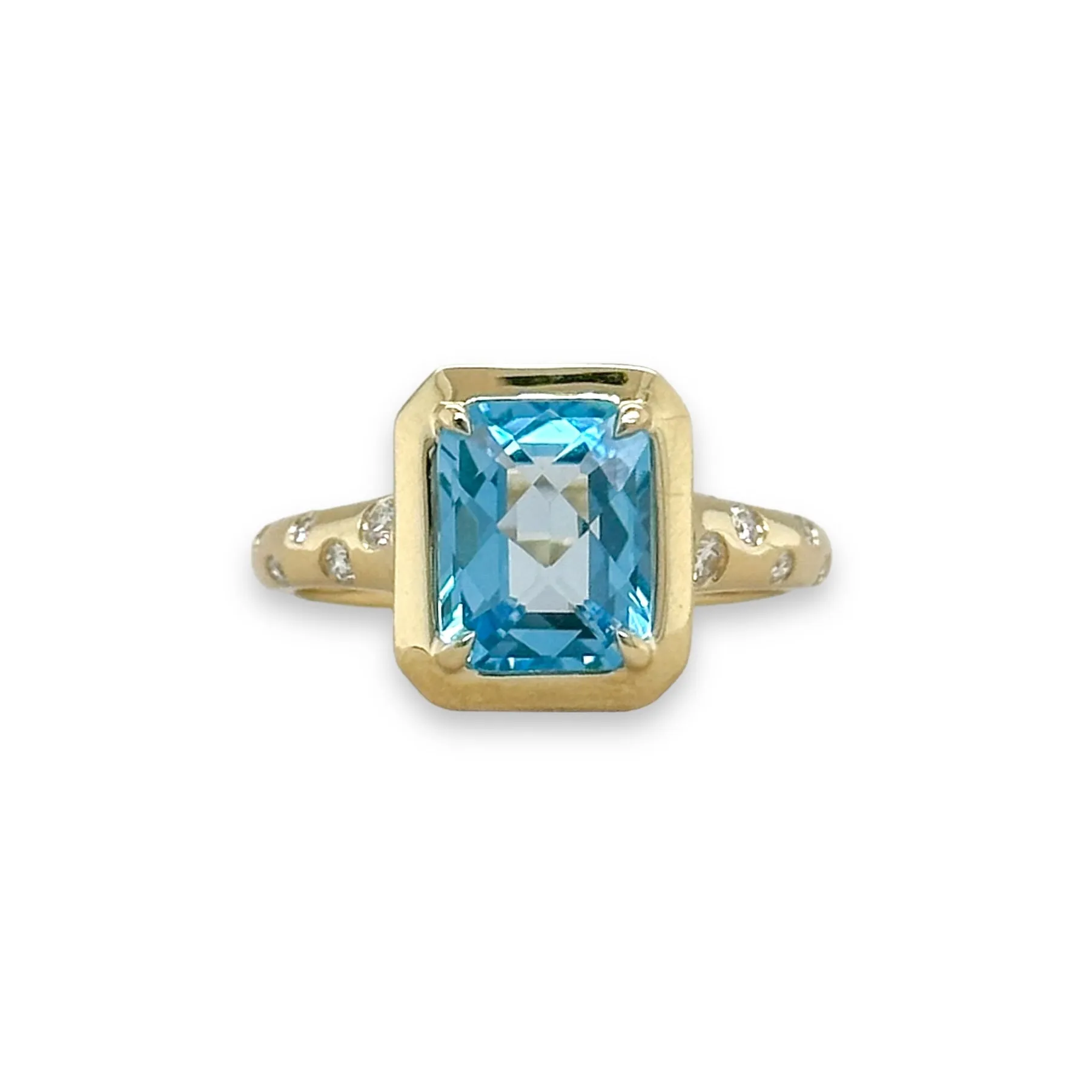 14K Y Gold 0.11ctw Diamond and 2.66ct Blue Topaz Ring