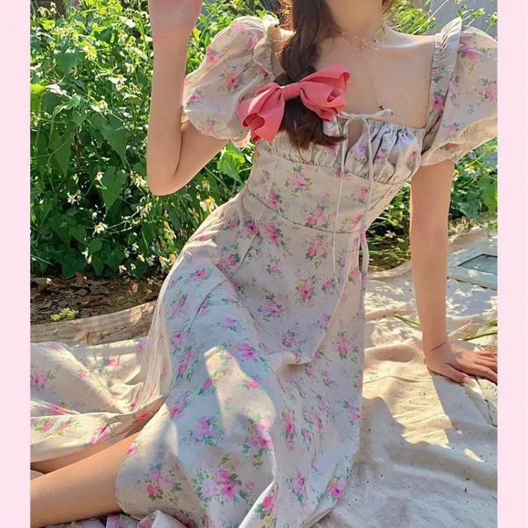 Aria Vintage-Floral Cottage Fairy Maxi Dress