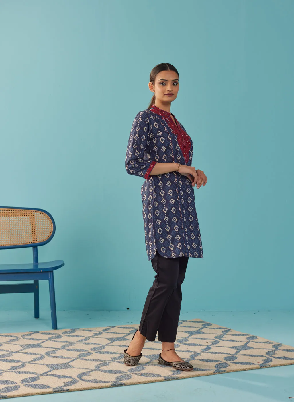 Navy Blue Embroidered Straight Kurta